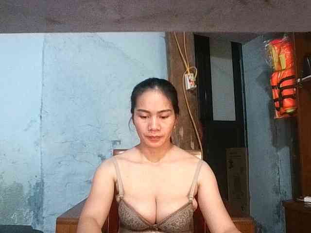 EllaShow93 EllaShow93