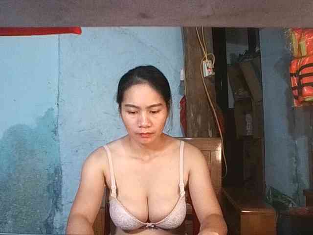 EllaShow93