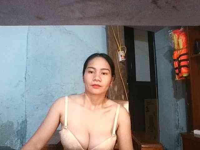 EllaShow93