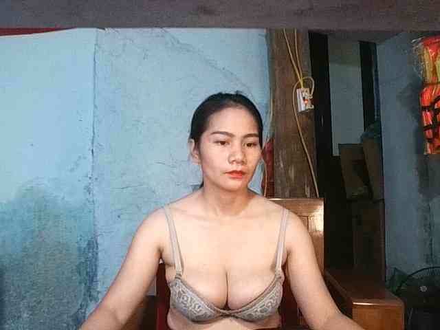 EllaShow93
