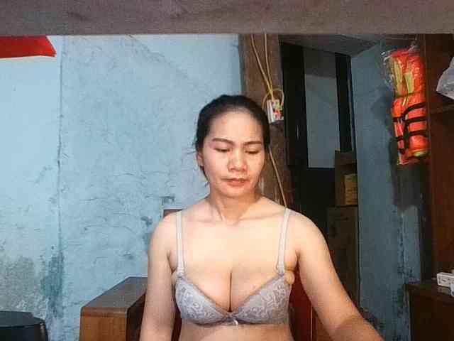 EllaShow93