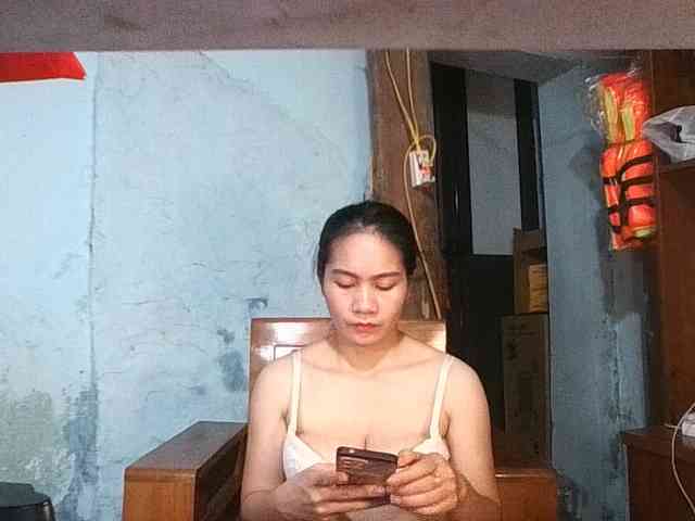 EllaShow93
