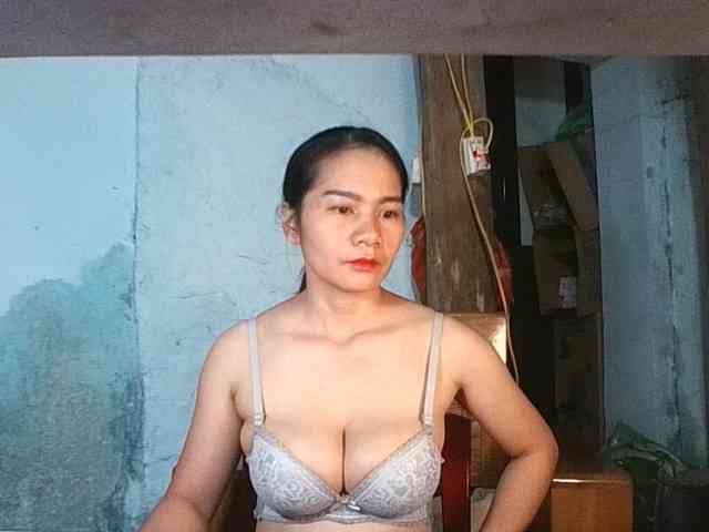 EllaShow93