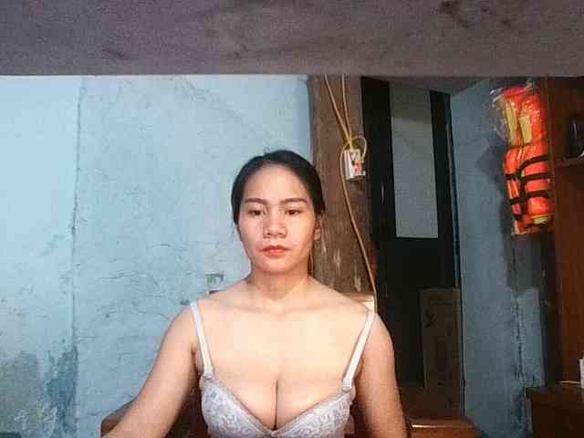 EllaShow93