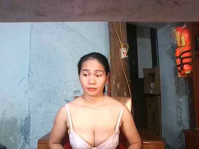 EllaShow93
