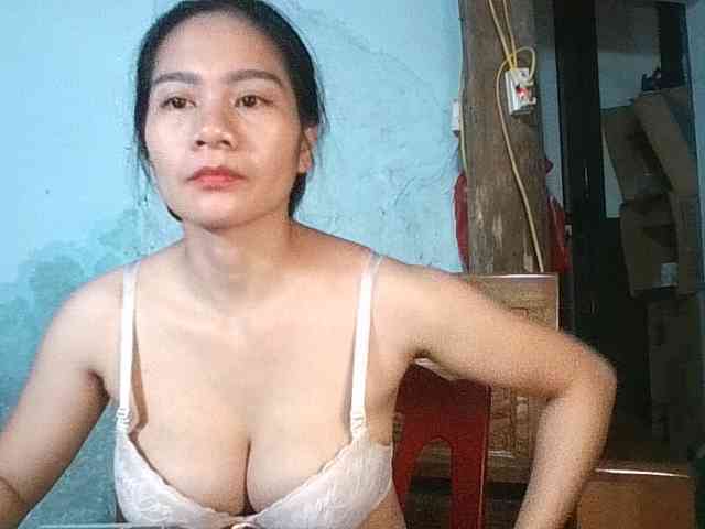EllaShow93