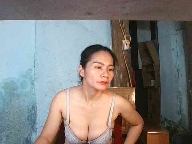 EllaShow93