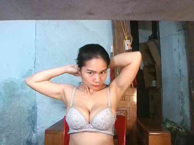 EllaShow93