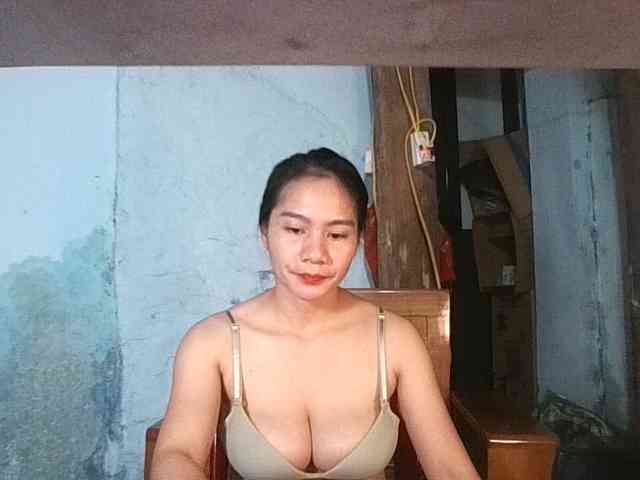 EllaShow93