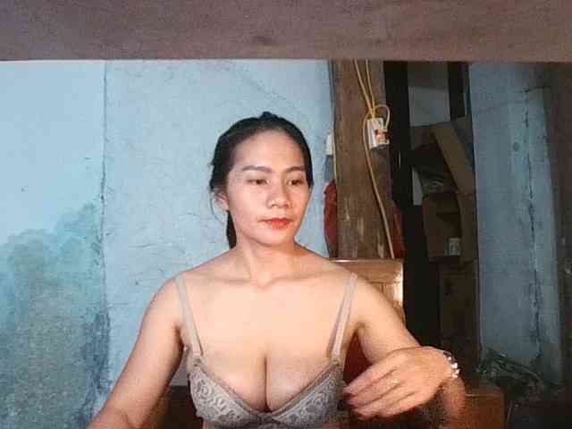 EllaShow93