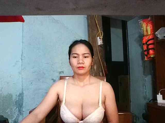EllaShow93