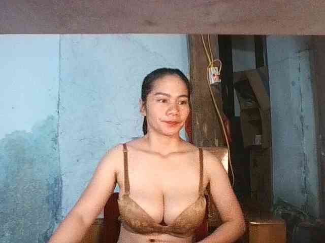 EllaShow93