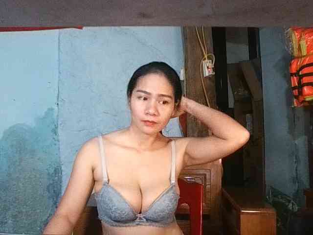 EllaShow93