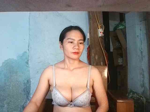 EllaShow93