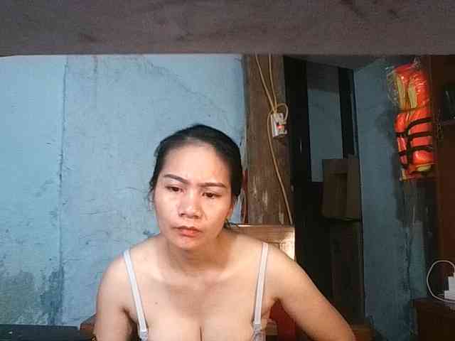 EllaShow93 webcam