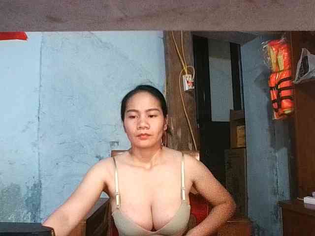 EllaShow93