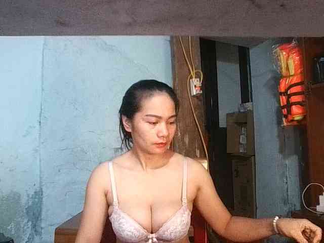 EllaShow93