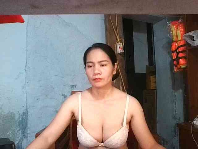 EllaShow93