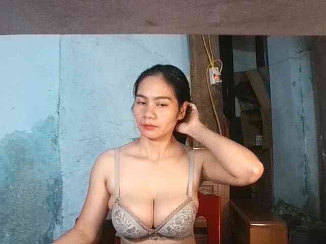 EllaShow93