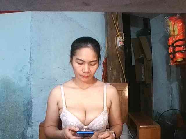 EllaShow93