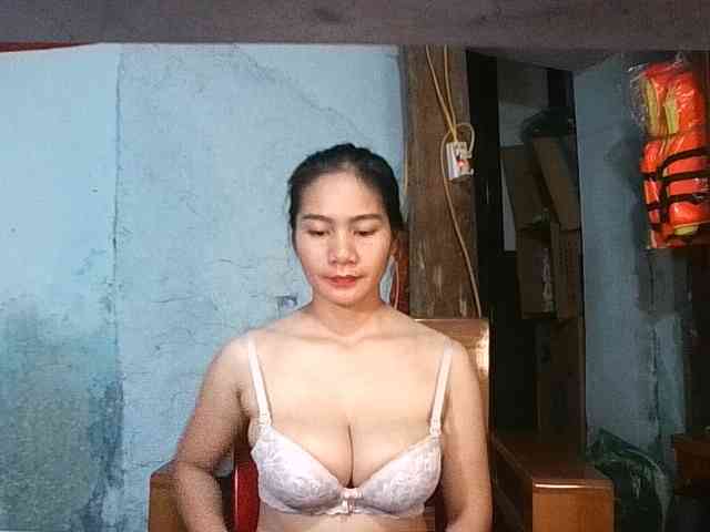 EllaShow93