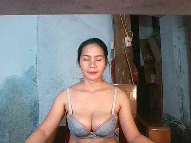 EllaShow93