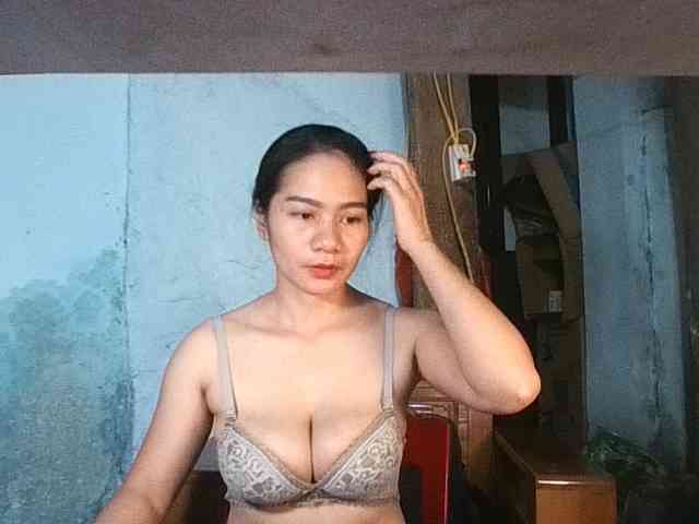 EllaShow93