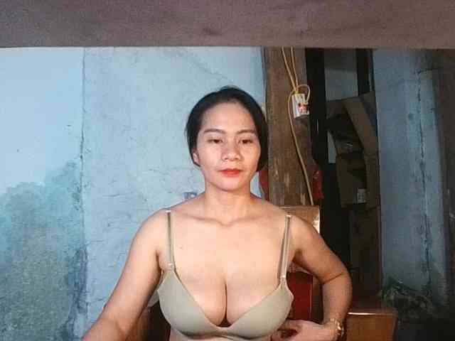 EllaShow93