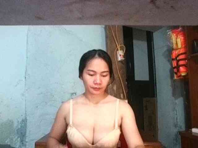 EllaShow93