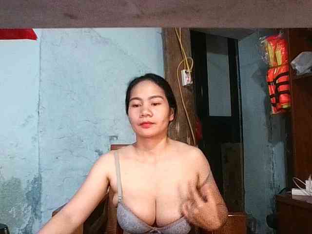 EllaShow93