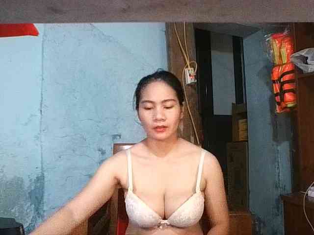 EllaShow93