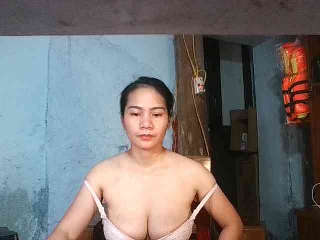 EllaShow93 webcam