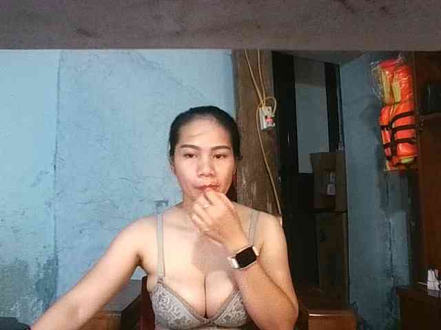 EllaShow93