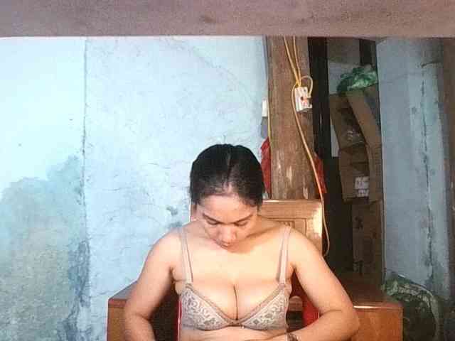 EllaShow93