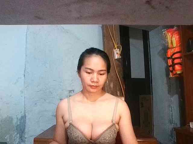 EllaShow93
