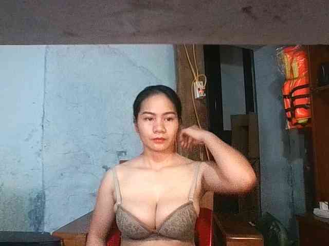 EllaShow93