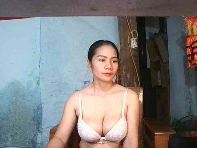 EllaShow93