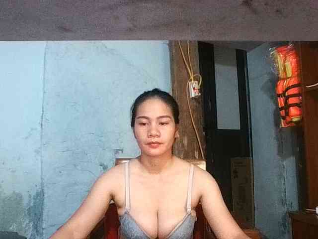 EllaShow93