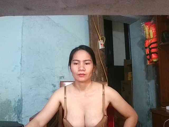 EllaShow93 webcam