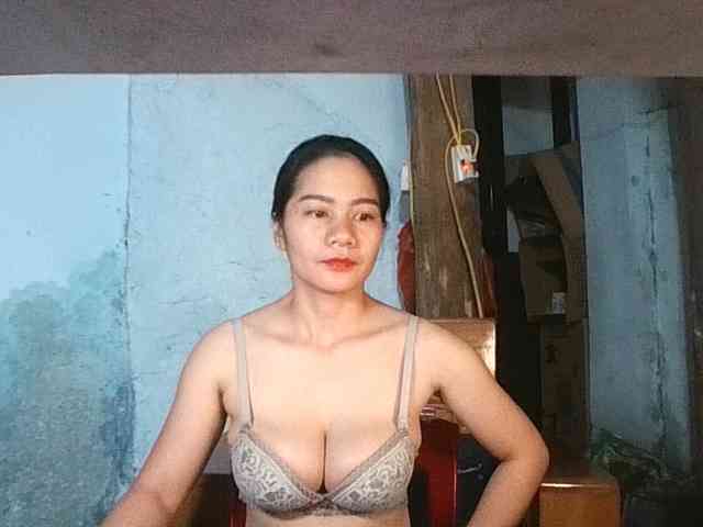 EllaShow93