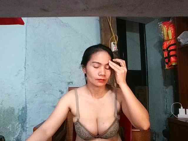 EllaShow93