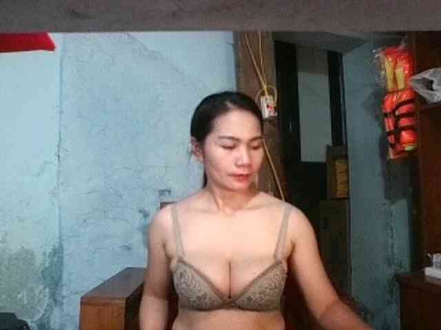 EllaShow93