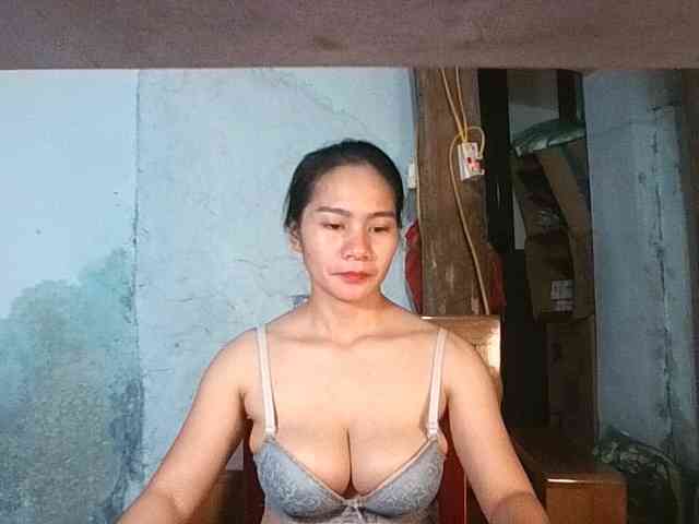 EllaShow93