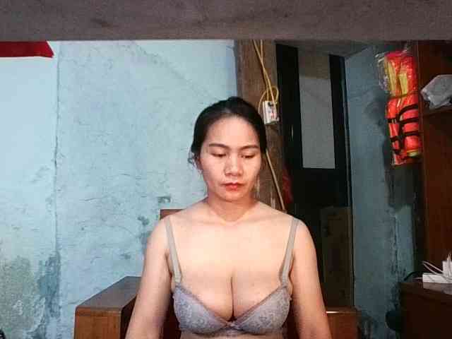 EllaShow93
