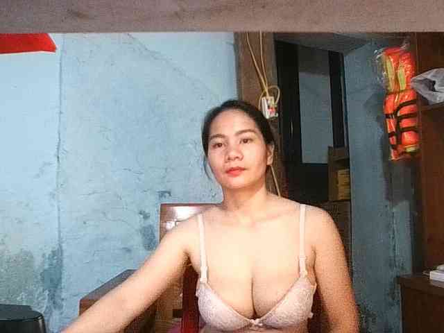EllaShow93