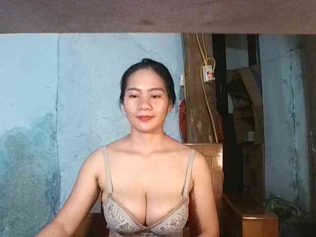 EllaShow93