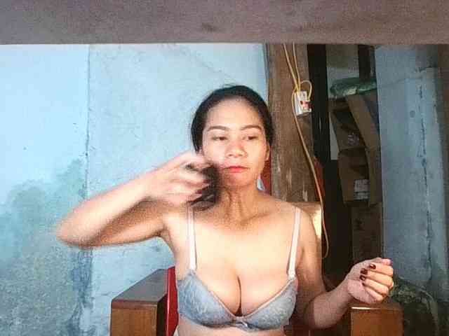EllaShow93