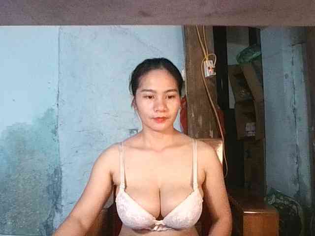 EllaShow93