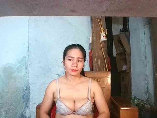 EllaShow93