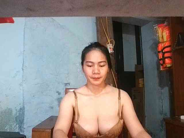 EllaShow93